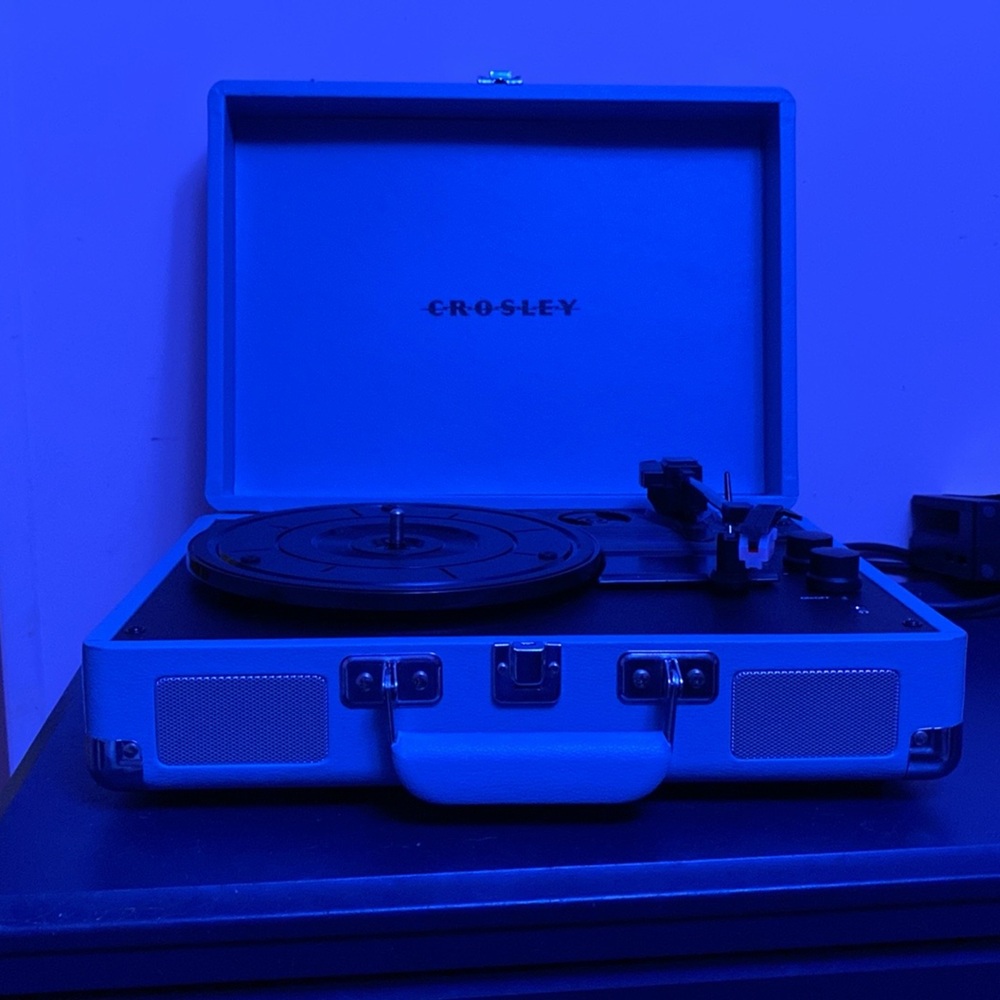 Crosley Cruiser Premier Vinyl Record Player